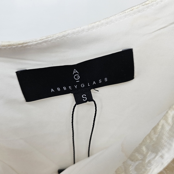 Abbey Glass Caroline Gown White Bubble Jacquard One Shoulder Womens Size Small - Picture 9 of 10